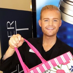 Meet your Posher, Matt